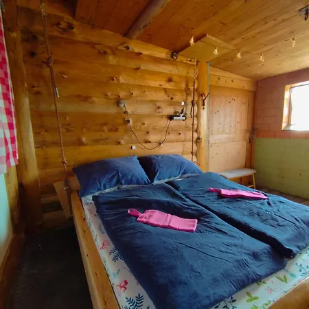 Farm stay Haengebett Im Stall Fahrni