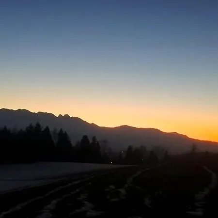 Haengebett Im Stall Fahrni