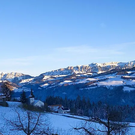 Haengebett Im Stall * Fahrni