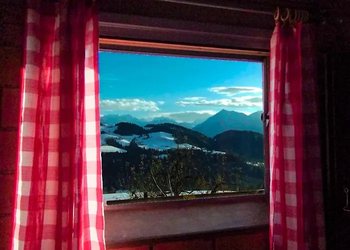 Haengebett Im Stall * Fahrni