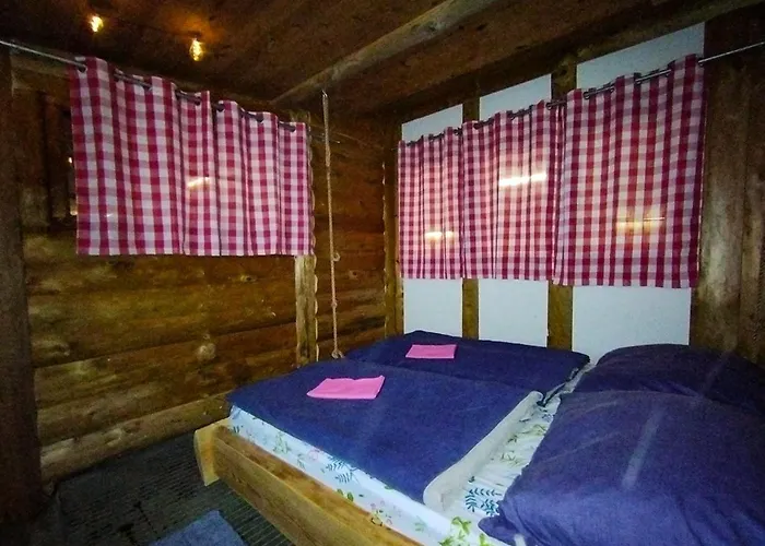 Haengebett Im Stall